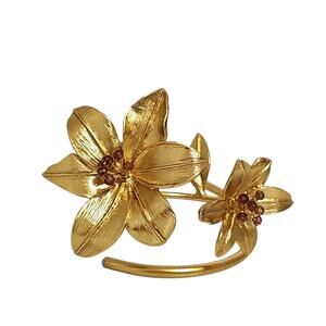 New Zara Gold Tone Flower Bracelet Sculptural Rhinestone Statement Fairy Whimsy